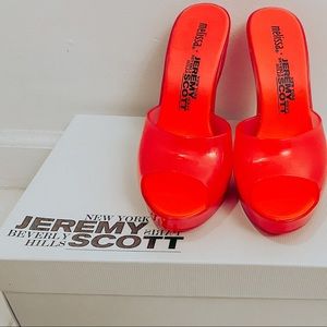 **SOLD**Jeremy Scott Inflatable Mule in Hot Pink